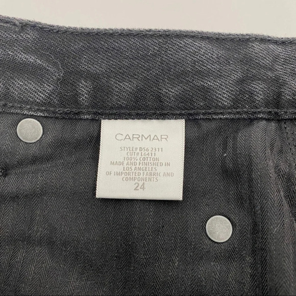 CARMAR BEATRICE Zip Front Black Denim Mini Skirt Distressed Raw hem Size 24 - Picture 8 of 11